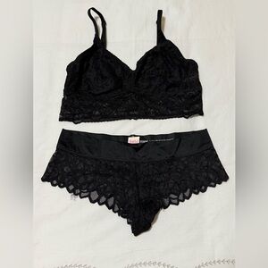 Elegant Black Lace Bralette and Panty Set